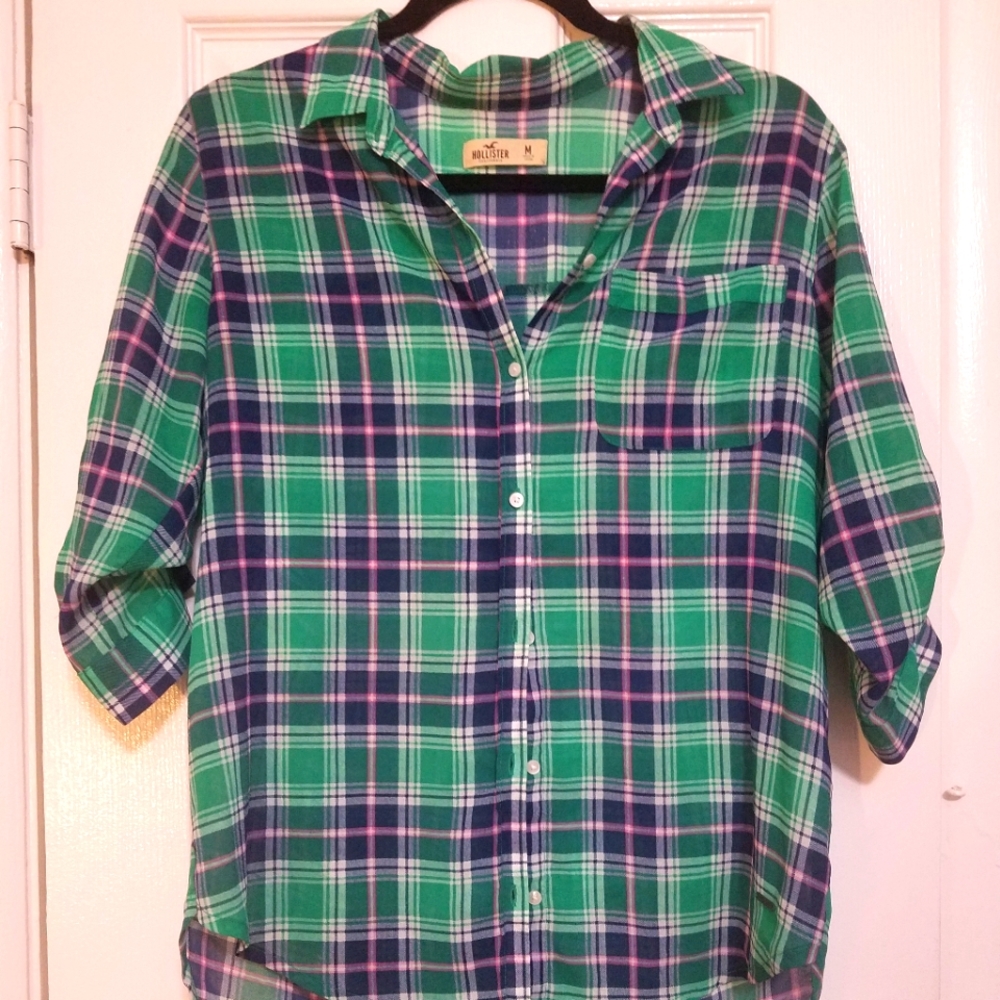 Hollister🌹 blouse button up long sleeve size M